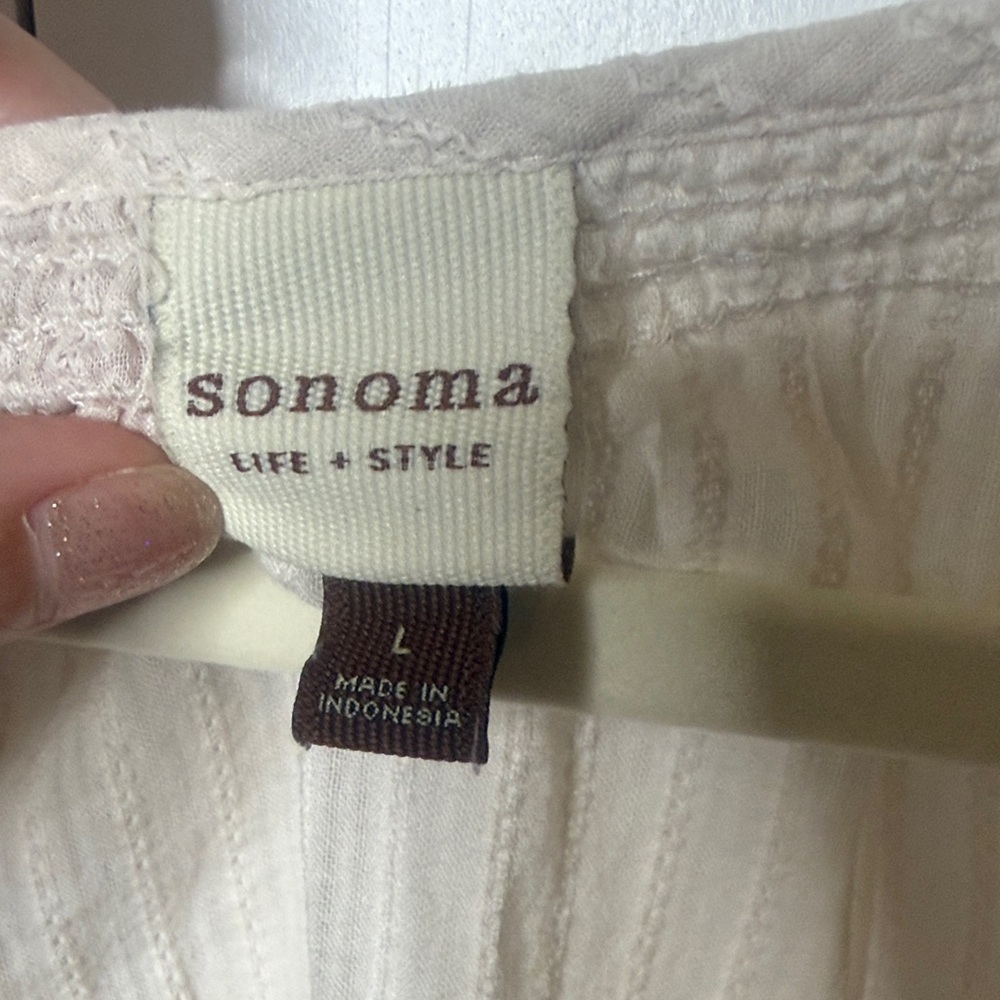 Embroidered Cream Peplum Sleeveless Tank Top - Picture 8 of 8